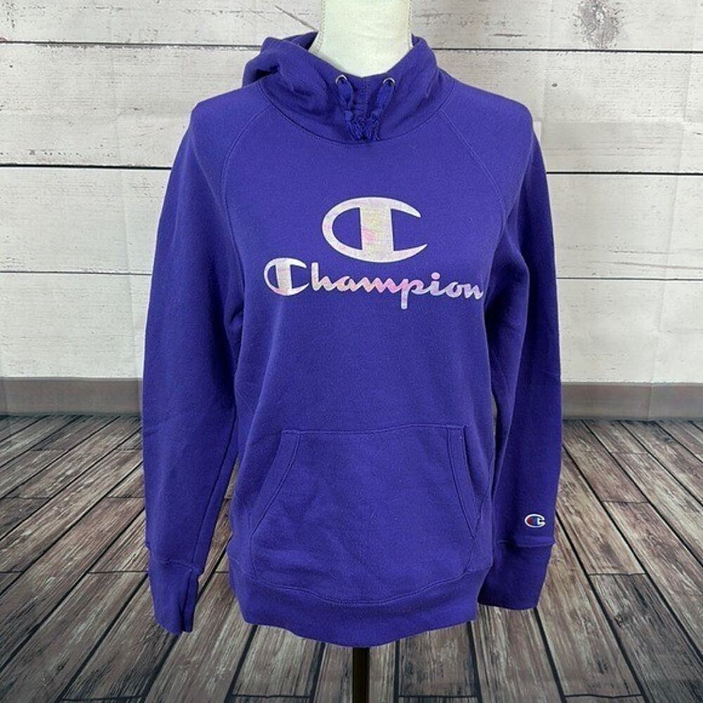 Champion Sweatshirt Womens Small Purple holographic logoโ Long Sleeve hoodie